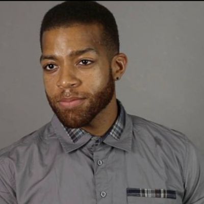 Moisés J Moseley